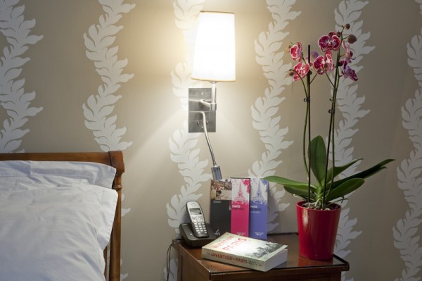 Last Minute Promotion : today or tomorrow &nbsp;with a 25 % discount.